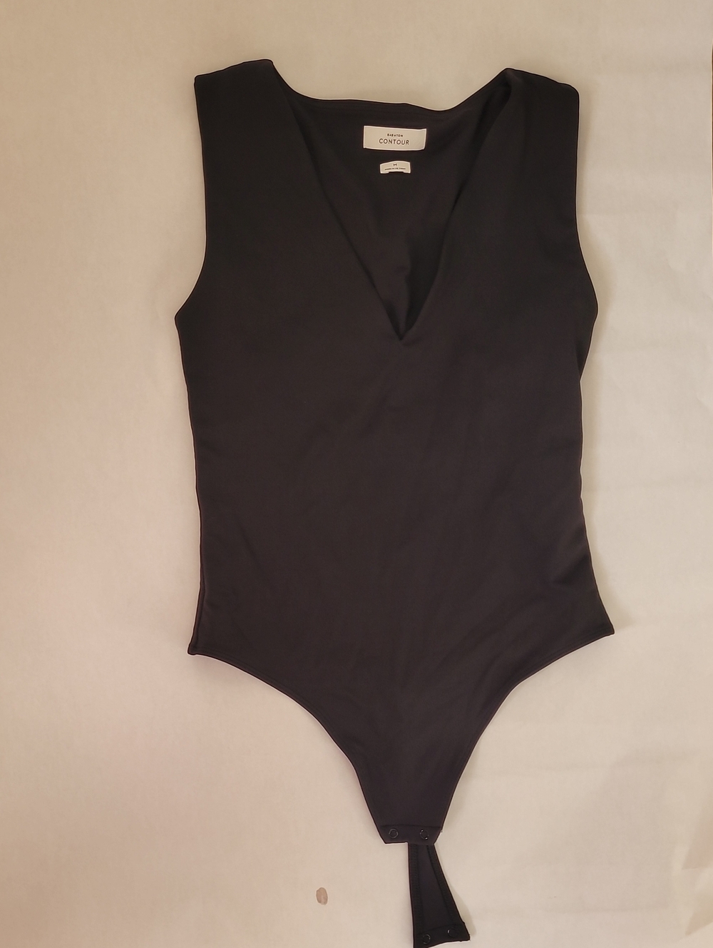 Only Bundle💎 Baraton Black V-Neck Snap Bodysuit